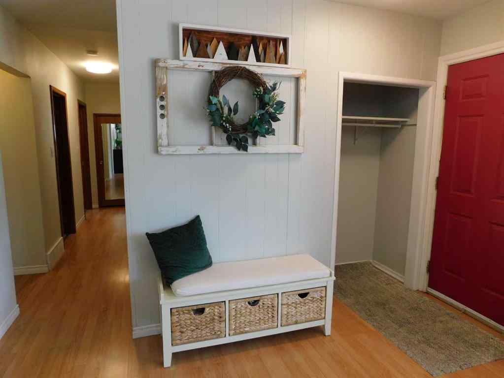 MLS® A2233755 - 315 6 Street W in West End Brooks, Residential