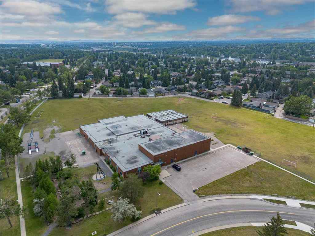 MLS® A2233767 - 307 Cantrell Place SW in Canyon Meadows Calgary, Residential