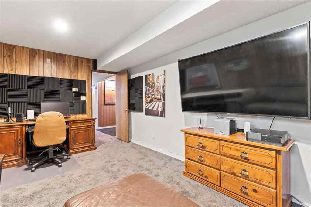 MLS® A2233767 - 307 Cantrell Place SW in Canyon Meadows Calgary, Residential
