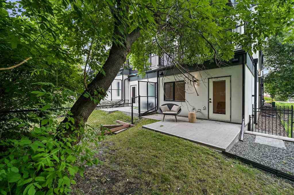 MLS® A2233772 - 2100 17A Street SW in Bankview Calgary, Residential