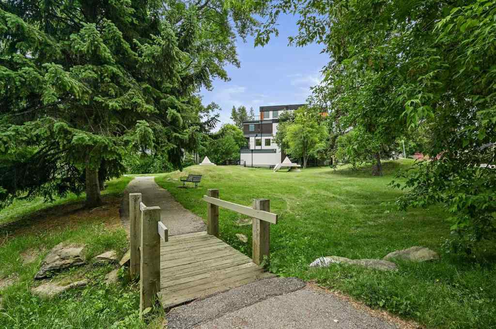 MLS® A2233772 - 2100 17A Street SW in Bankview Calgary, Residential