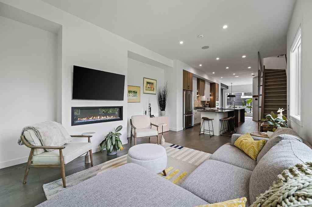 MLS® A2233772 - 2100 17A Street SW in Bankview Calgary, Residential