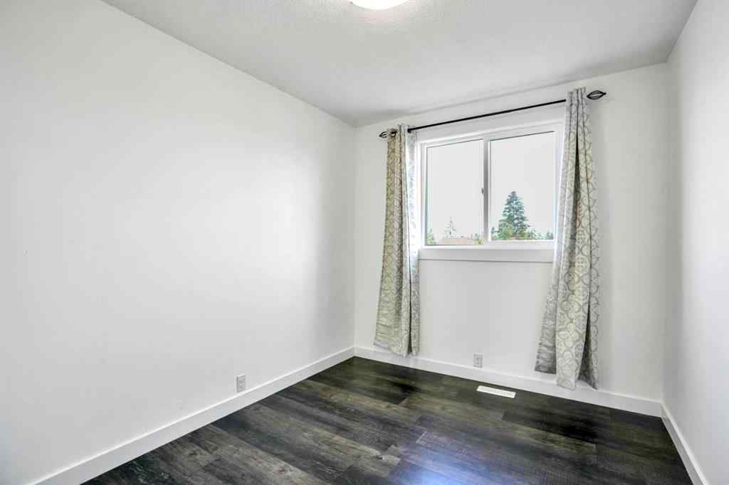 MLS® A2233775 - 343 falshire Drive NE in Falconridge Calgary, Residential