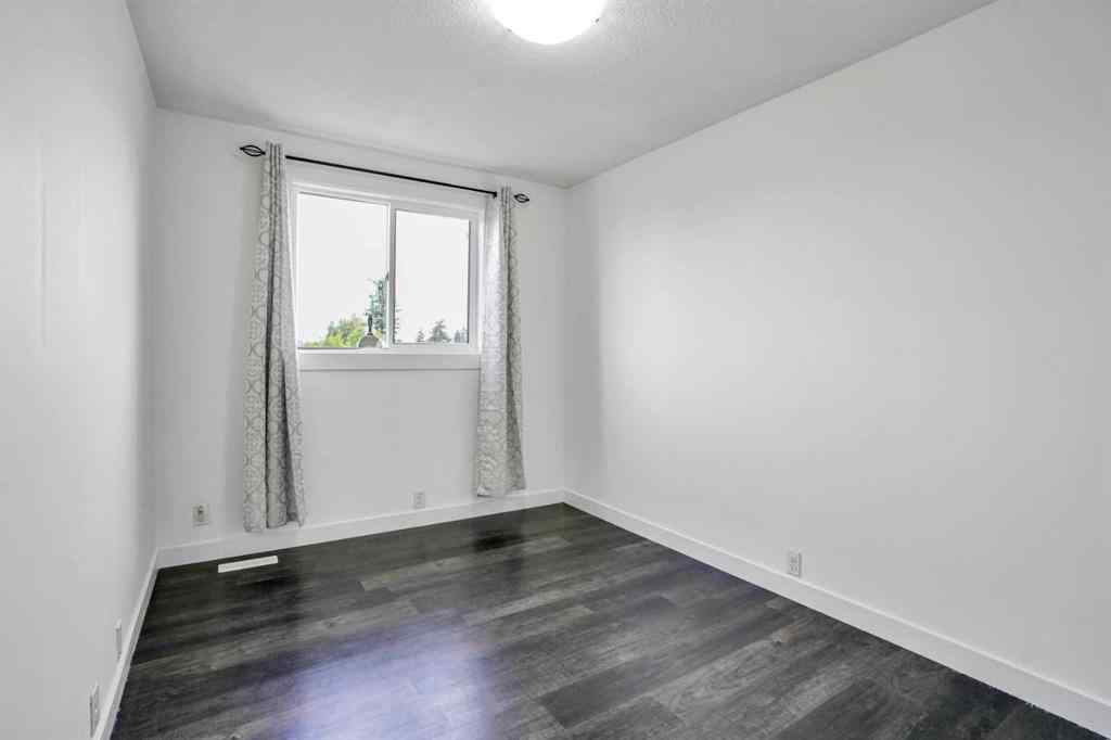 MLS® A2233775 - 343 falshire Drive NE in Falconridge Calgary, Residential