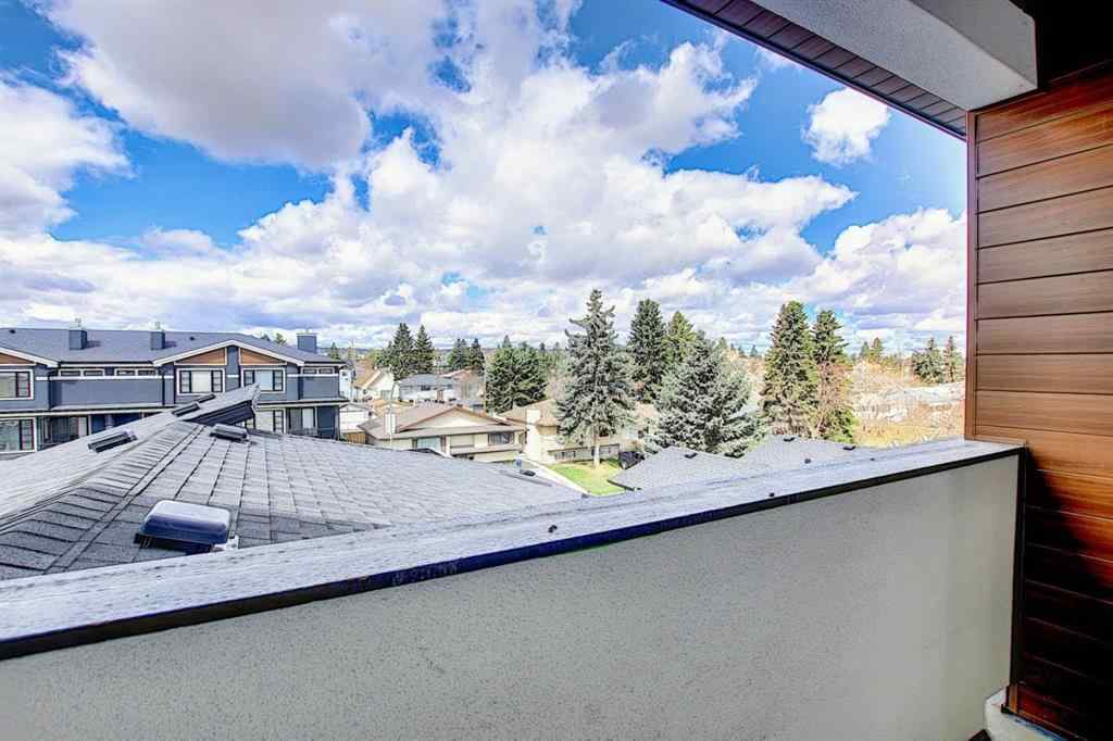 MLS® A2233804 - Unit #Unit 2 940 38th Street SW in Rosscarrock Calgary, Residential