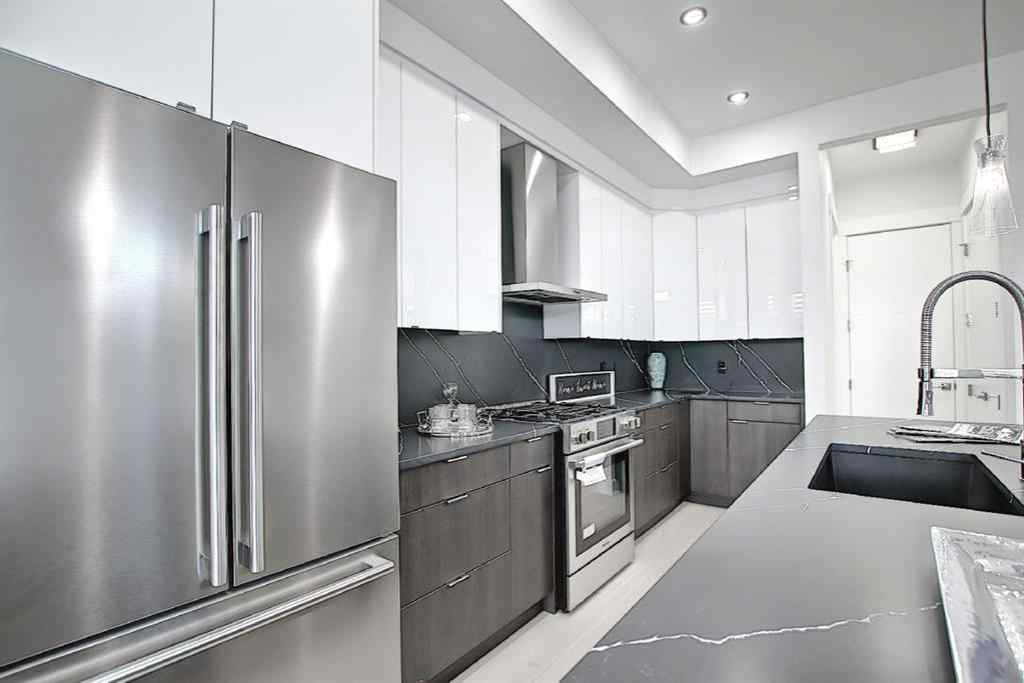 MLS® A2233804 - Unit #Unit 2 940 38th Street SW in Rosscarrock Calgary, Residential