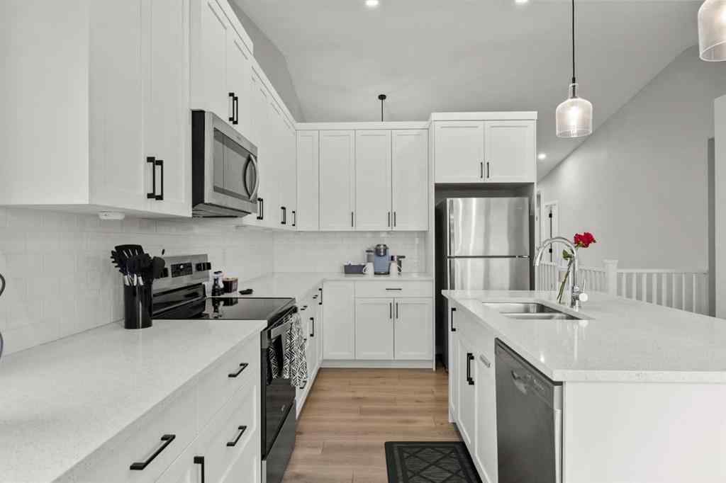 MLS® A2233828 - 335 Sheep River Place  in Sheep River Ridge Okotoks, Residential