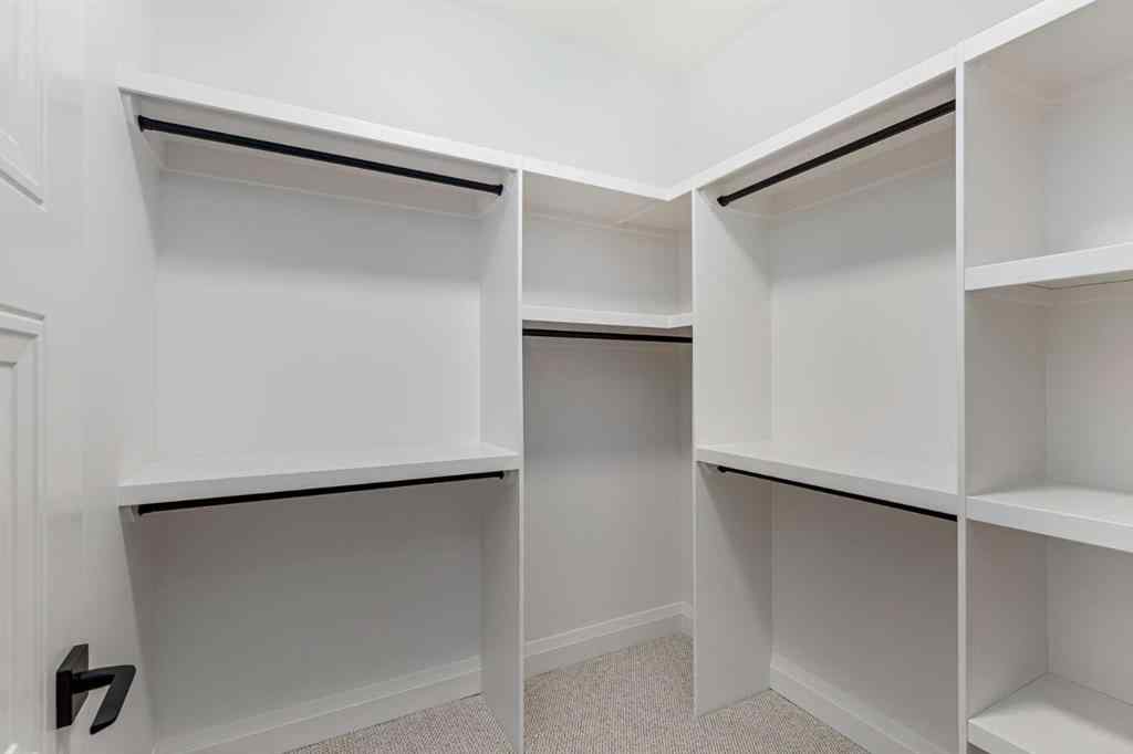 MLS® A2233848 - 2032 41 Avenue SW in Altadore Calgary, Residential