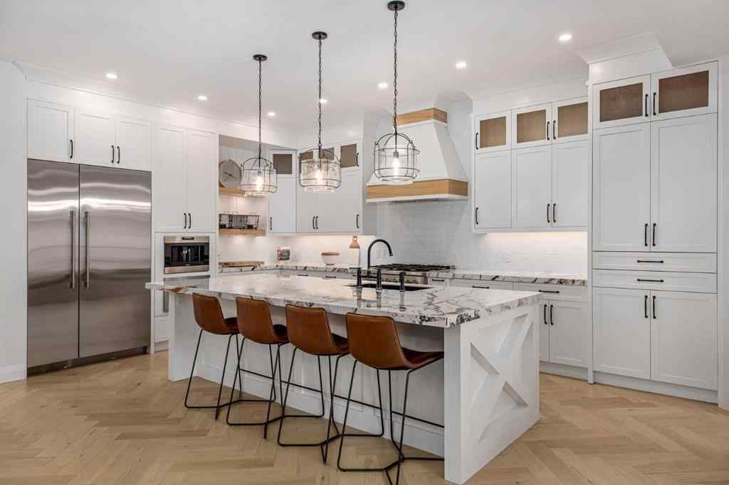 MLS® A2233848 - 2032 41 Avenue SW in Altadore Calgary, Residential
