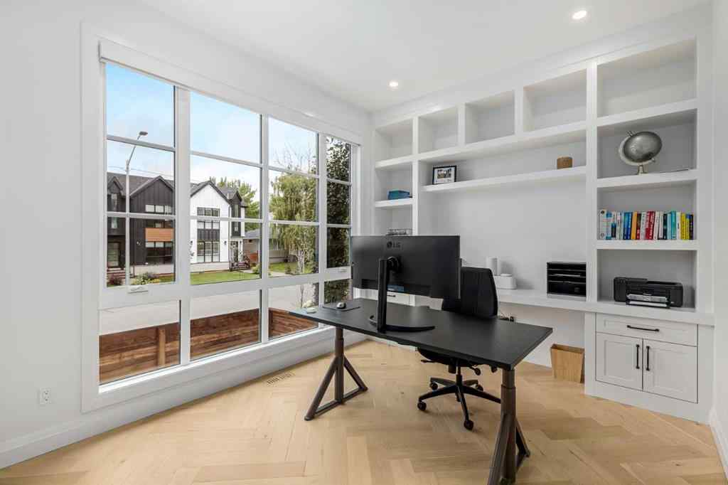 MLS® A2233848 - 2032 41 Avenue SW in Altadore Calgary, Residential