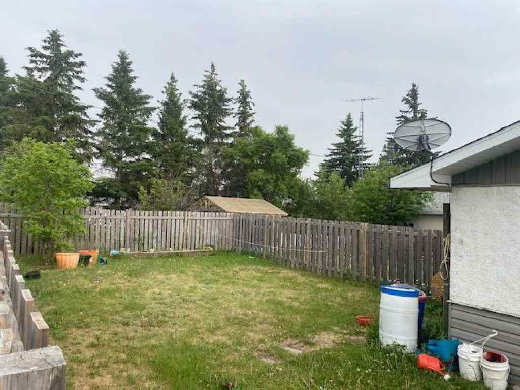 MLS® A2233849 - 5325 53 Avenue  in Bashaw Bashaw, Residential