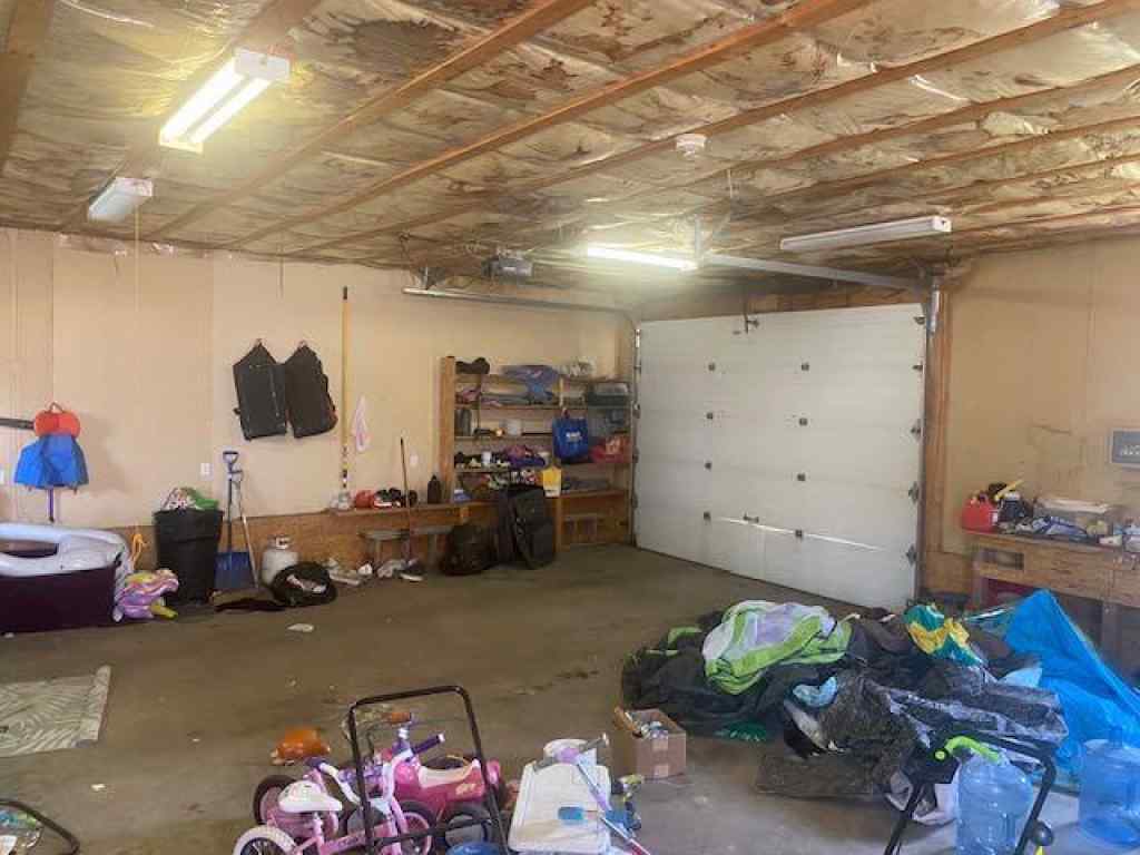 MLS® A2233849 - 5325 53 Avenue  in Bashaw Bashaw, Residential