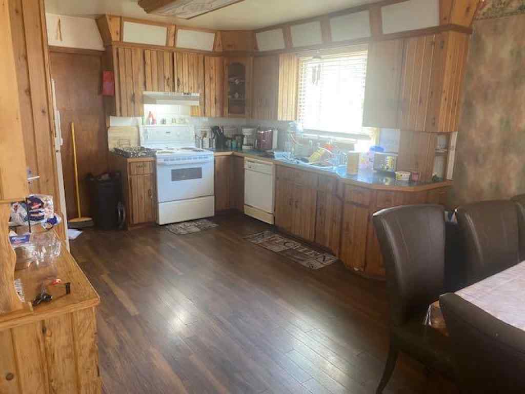MLS® A2233849 - 5325 53 Avenue  in Bashaw Bashaw, Residential