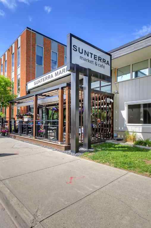 MLS® A2233853 - 1910 Broadview Road NW in West Hillhurst Calgary, Residential