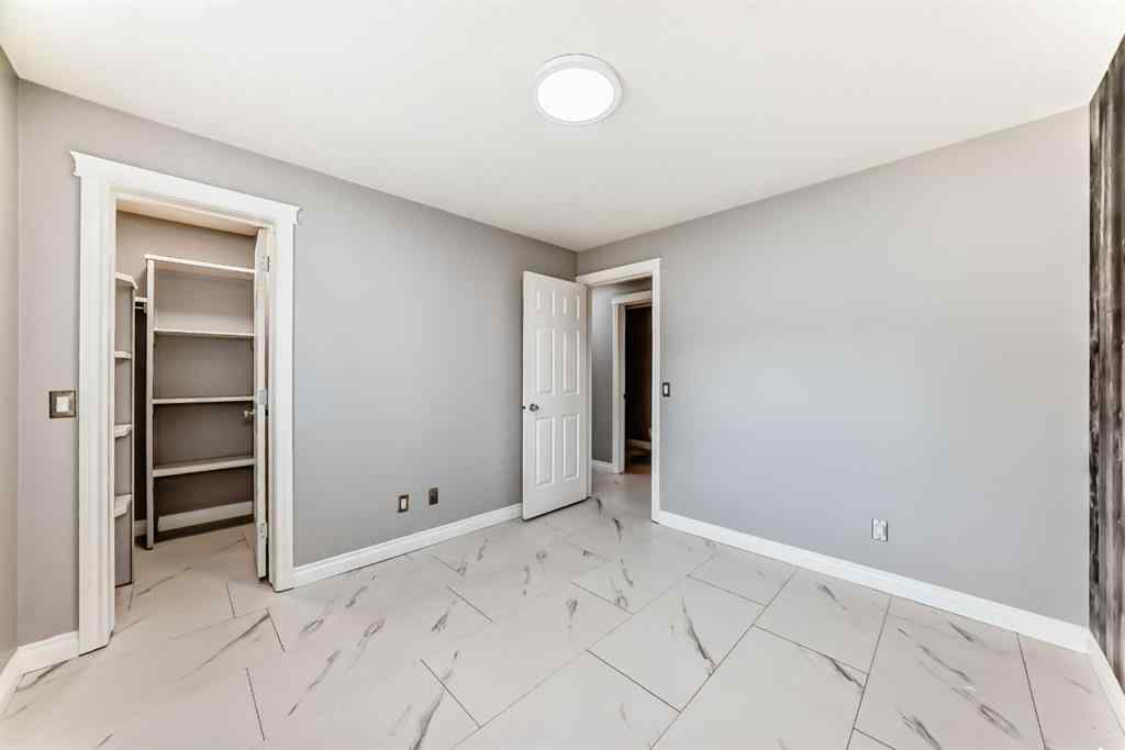 MLS® A2233858 - Unit #102 339 30 Avenue NE in Tuxedo Park Calgary, Residential