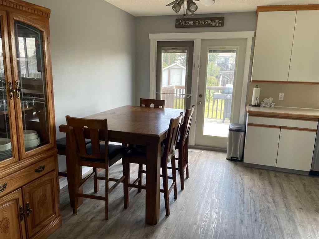 MLS® A2233866 - 10605 107 Street Close  in NONE Fairview, Residential