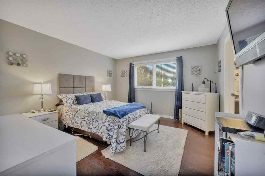 MLS® A2233876 - 285 9 Street SE in NONE Three Hills, Residential