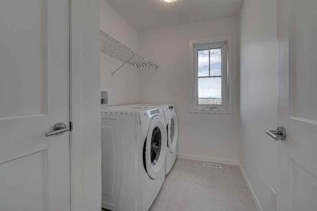 MLS® A2233903 - 227 Vista Road  in  Crossfield, Residential