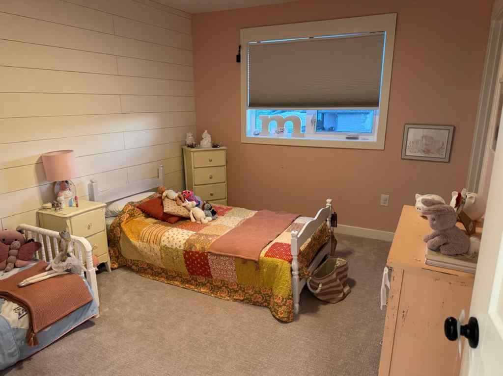 MLS® A2233905 - 902 Fairway Boulevard W in NONE Cardston, Residential