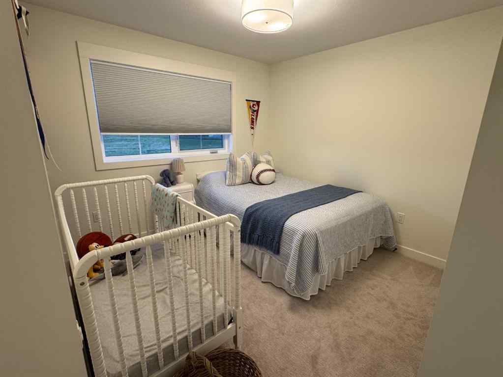 MLS® A2233905 - 902 Fairway Boulevard W in NONE Cardston, Residential