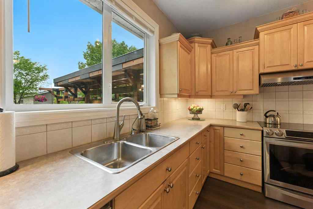 MLS® A2233915 - 37 Thomas Street NW in NONE Langdon, Residential