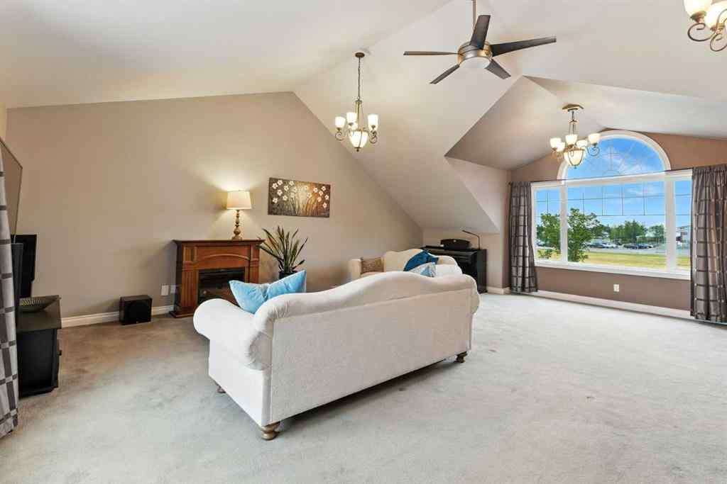 MLS® A2233915 - 37 Thomas Street NW in NONE Langdon, Residential