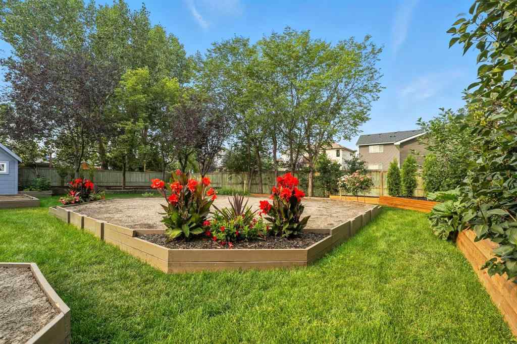 MLS® A2233915 - 37 Thomas Street NW in NONE Langdon, Residential