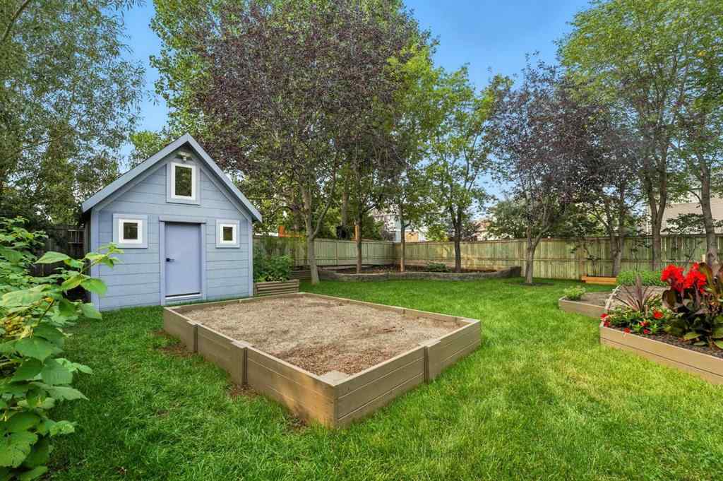 MLS® A2233915 - 37 Thomas Street NW in NONE Langdon, Residential
