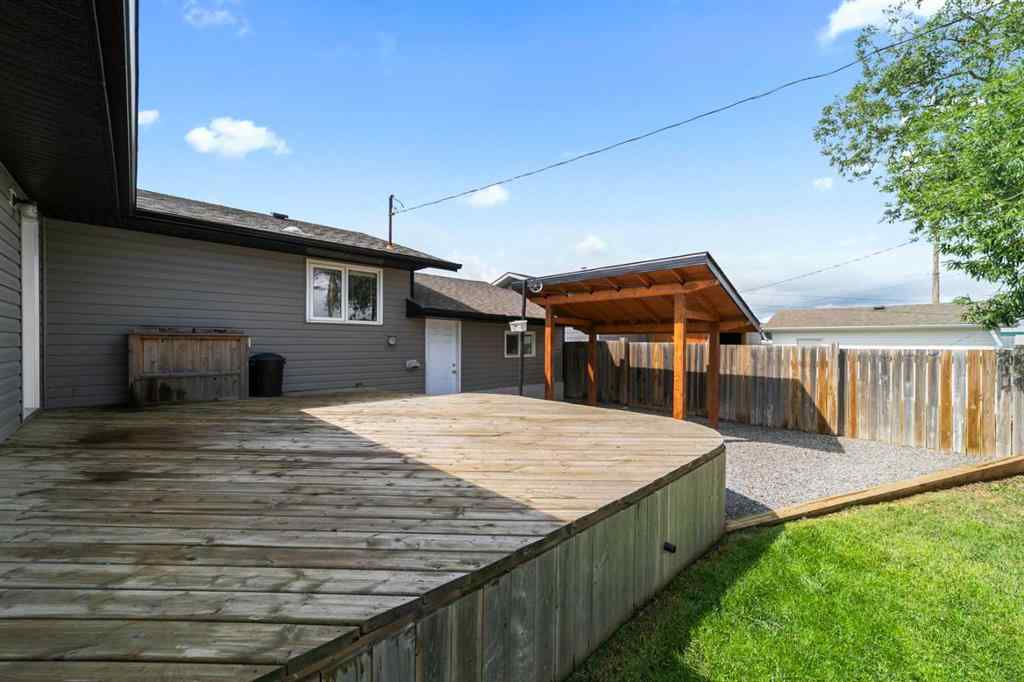MLS® A2233917 - 5620 50 Avenue  in Killam Killam, Residential
