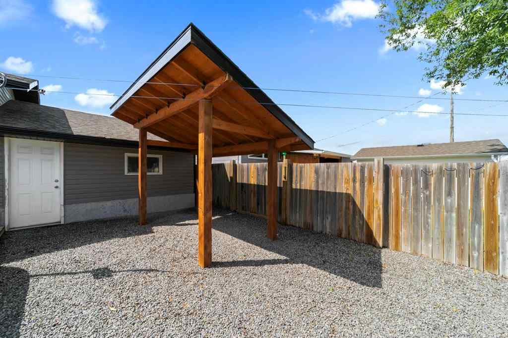 MLS® A2233917 - 5620 50 Avenue  in Killam Killam, Residential