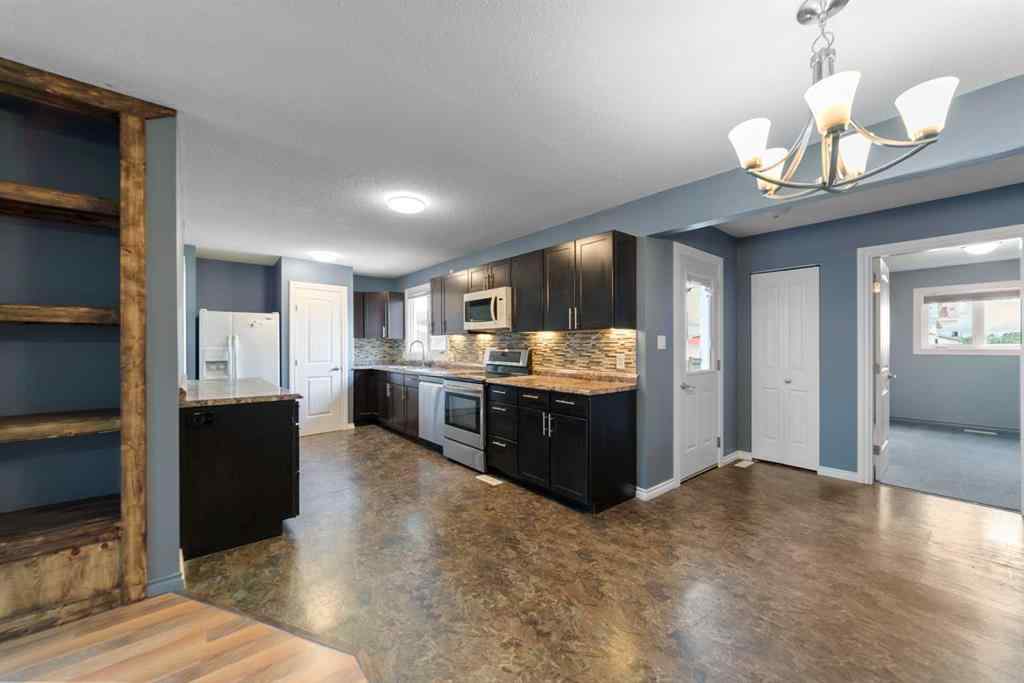 MLS® A2233917 - 5620 50 Avenue  in Killam Killam, Residential