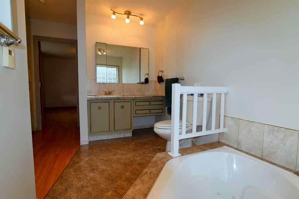 MLS® A2233925 - 41553 Range Road 212   in NONE Rural Camrose County, Residential