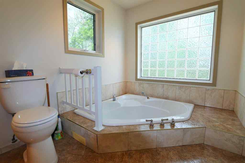 MLS® A2233925 - 41553 Range Road 212   in NONE Rural Camrose County, Residential