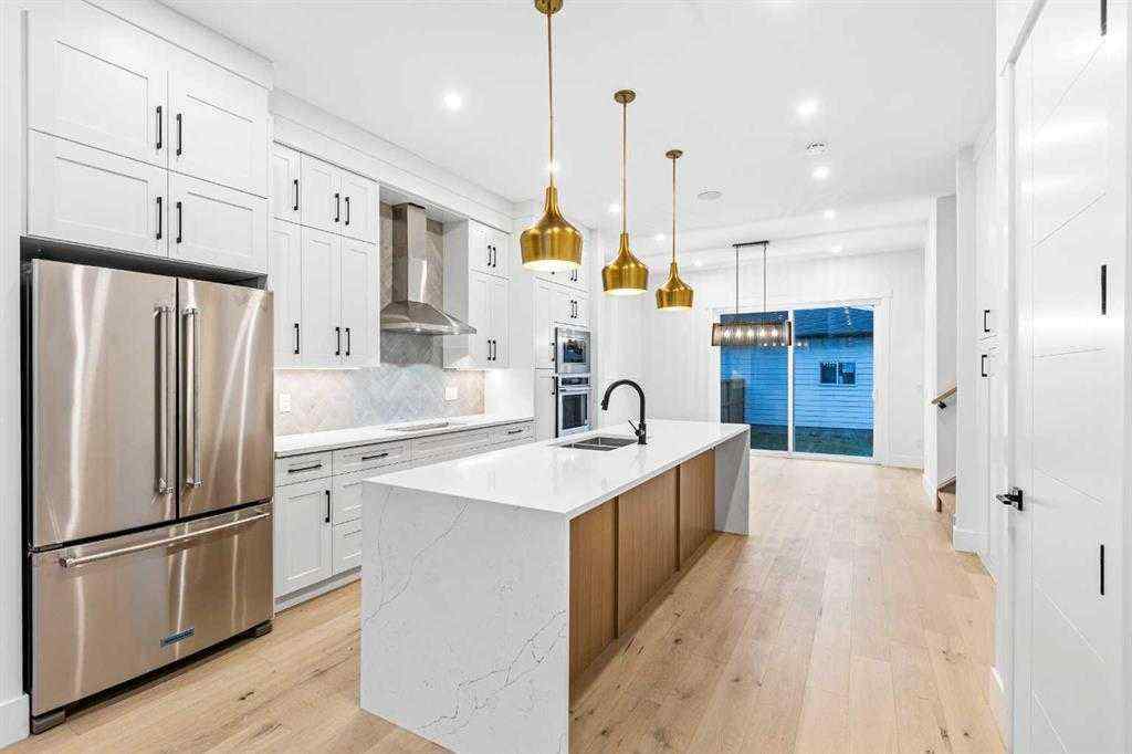 MLS® A2233943 - 2019 21 Avenue NW in Banff Trail Calgary, Residential