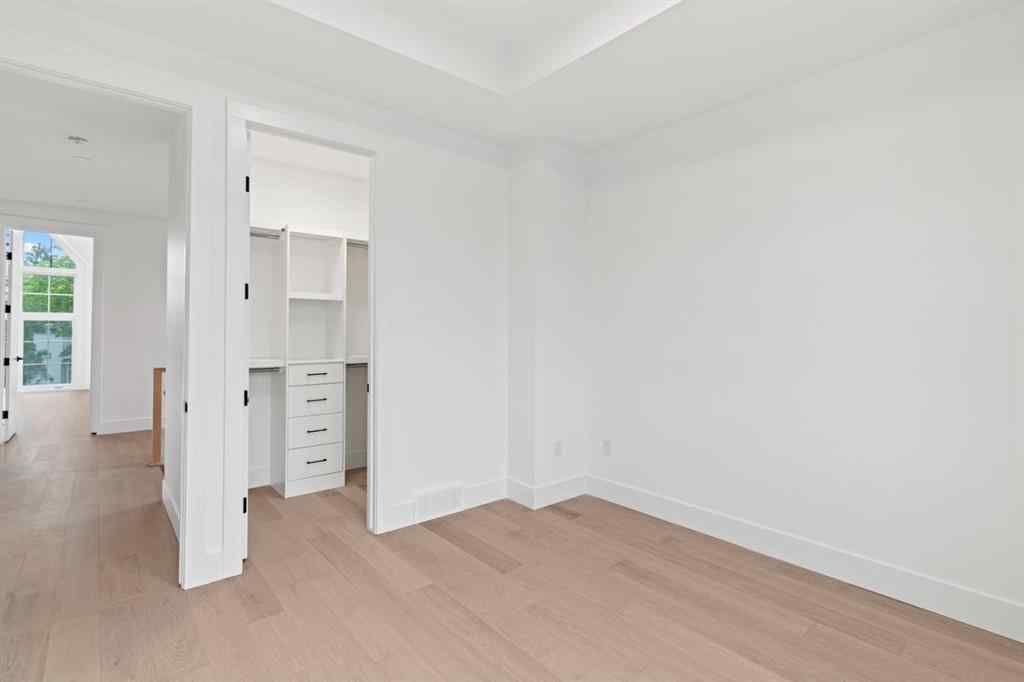 MLS® A2233948 - 2232 1 Avenue NW in West Hillhurst Calgary, Residential
