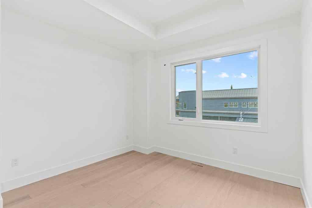 MLS® A2233948 - 2232 1 Avenue NW in West Hillhurst Calgary, Residential