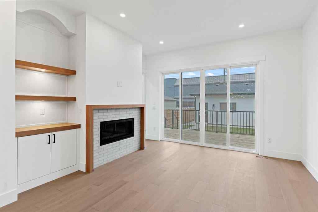 MLS® A2233948 - 2232 1 Avenue NW in West Hillhurst Calgary, Residential