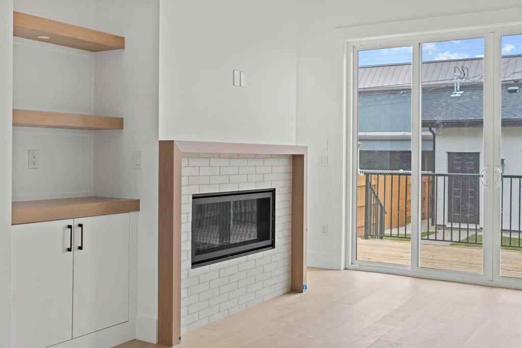 MLS® A2233948 - 2232 1 Avenue NW in West Hillhurst Calgary, Residential