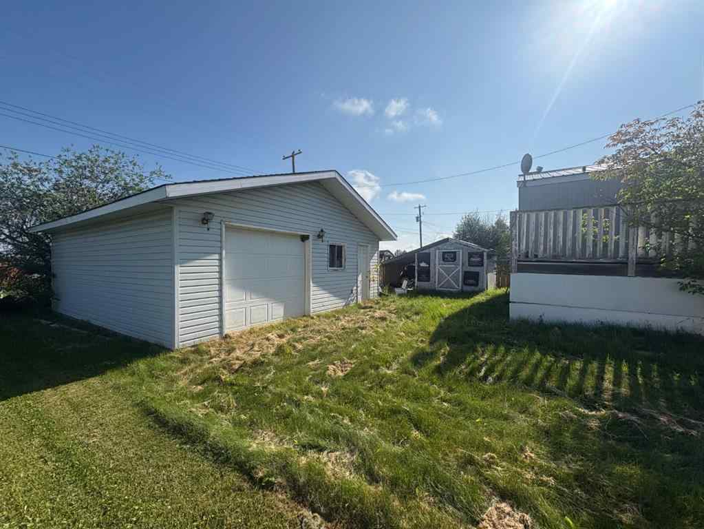 MLS® A2233965 - 5211 52 Avenue  in NONE Valleyview, Residential