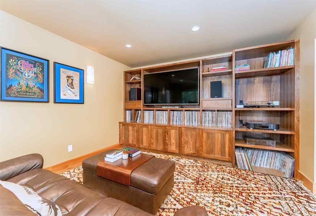 MLS® A2233969 - 517 4th Street  in South Canmore Canmore, Residential