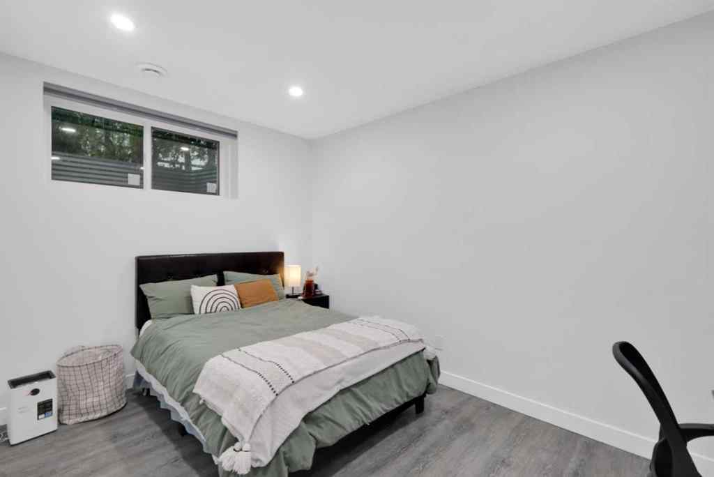 MLS® A2233973 - 37 Savanna Grove NE in Saddle Ridge Calgary, Residential