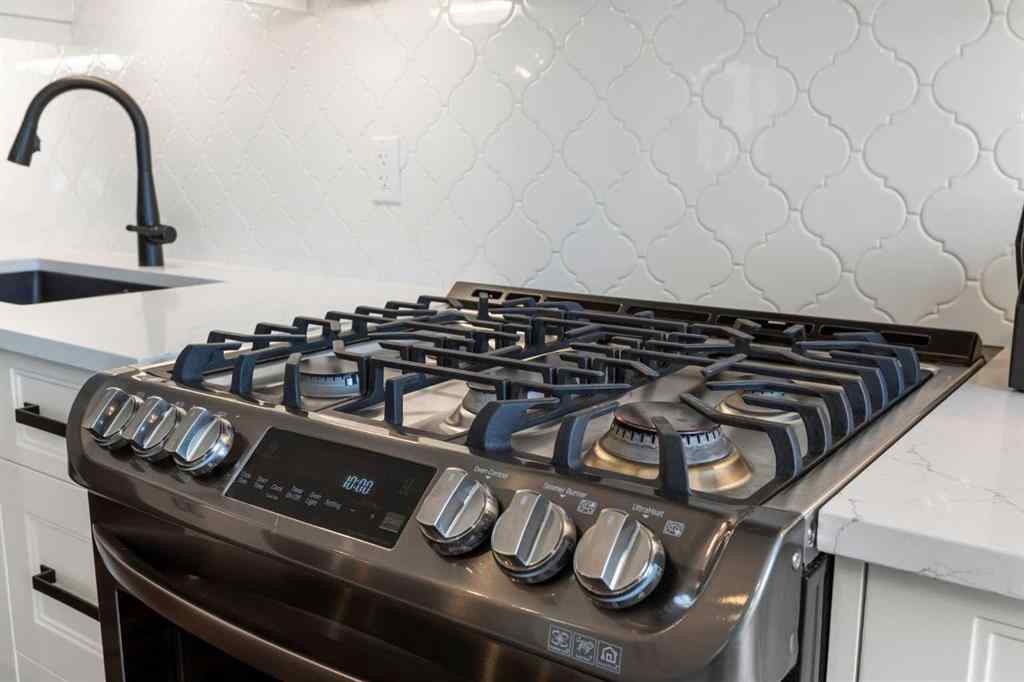 MLS® A2234001 - 206 Bayside Loop SW in Bayside Airdrie, Residential