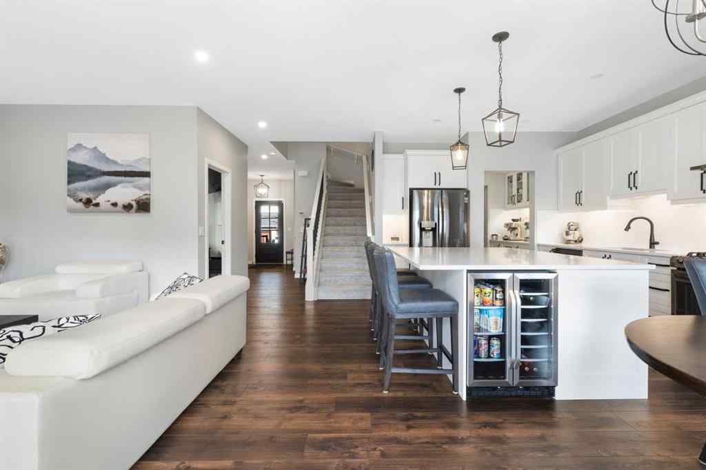 MLS® A2234001 - 206 Bayside Loop SW in Bayside Airdrie, Residential