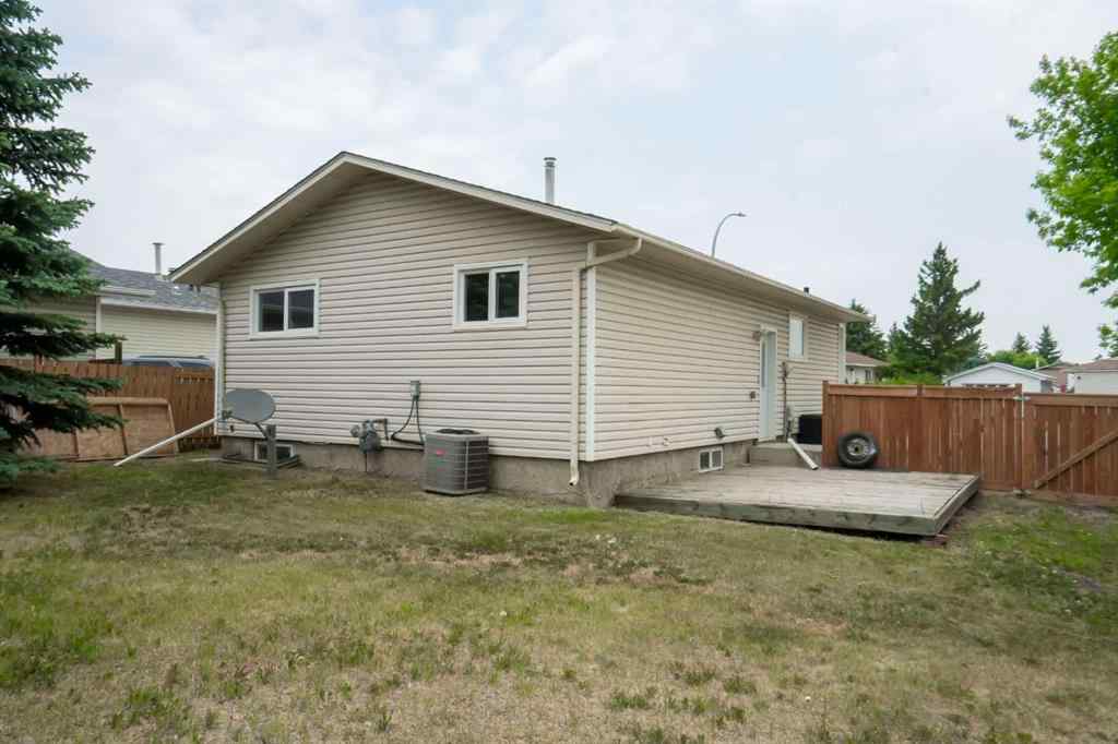 MLS® A2234002 - 8325 101 Avenue  in Saddleback Ridge Peace River, Residential