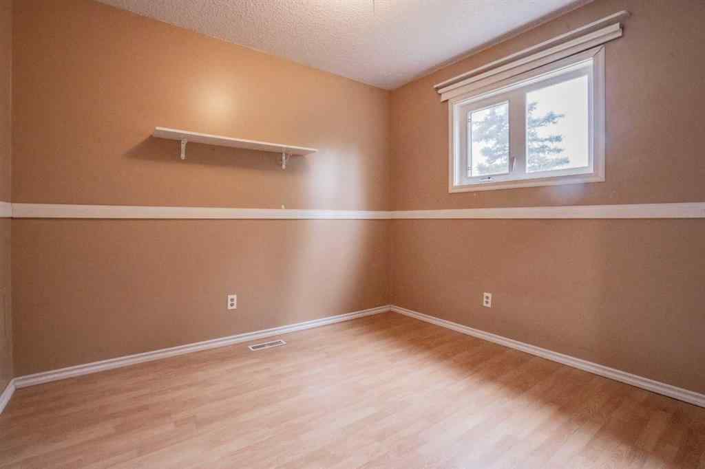 MLS® A2234002 - 8325 101 Avenue  in Saddleback Ridge Peace River, Residential