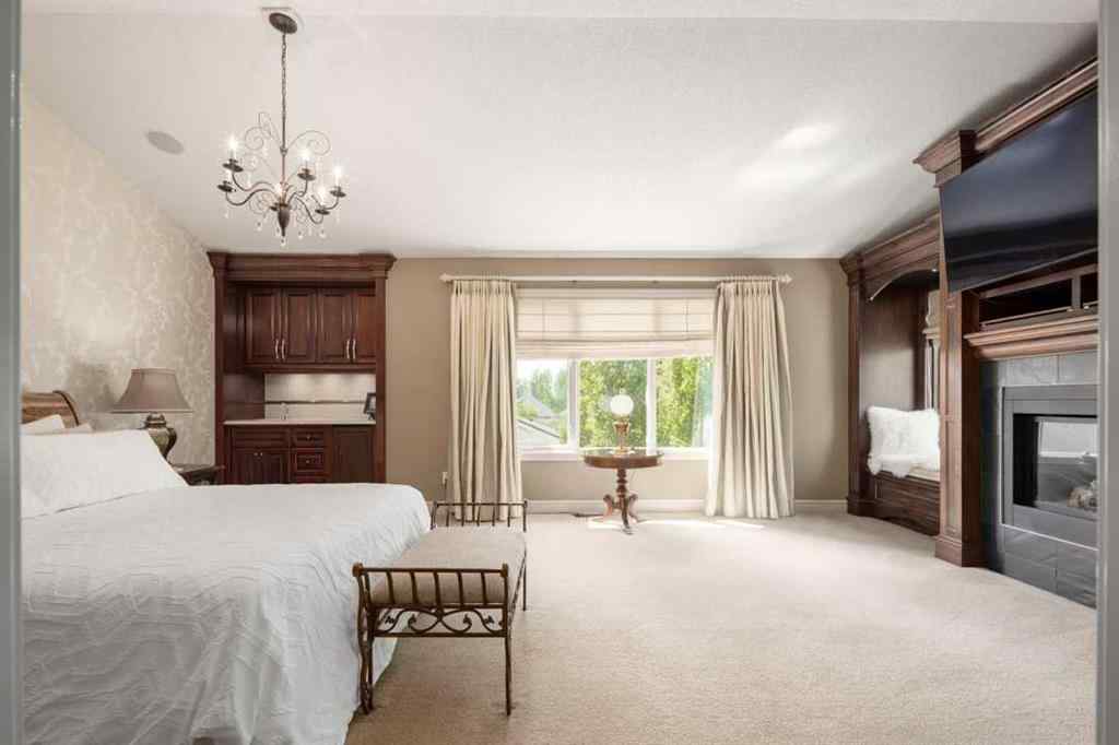 MLS® A2234019 - 10 Spring Valley Place SW in Springbank Hill Calgary, Residential
