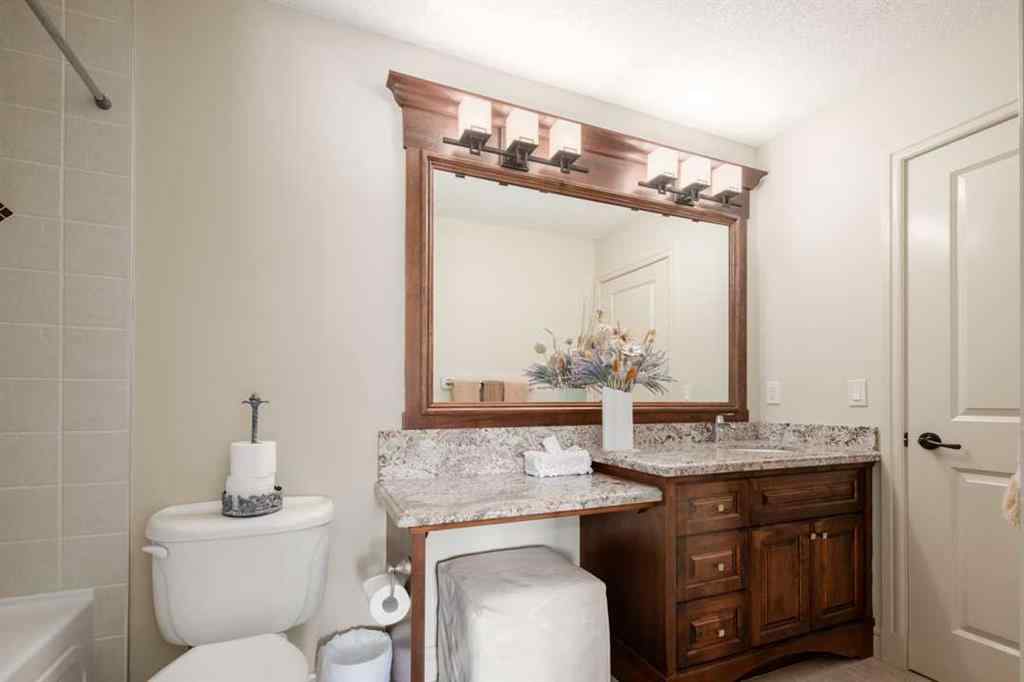 MLS® A2234019 - 10 Spring Valley Place SW in Springbank Hill Calgary, Residential