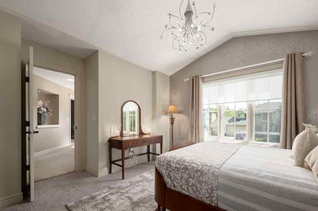 MLS® A2234019 - 10 Spring Valley Place SW in Springbank Hill Calgary, Residential