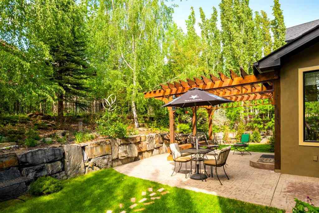 MLS® A2234019 - 10 Spring Valley Place SW in Springbank Hill Calgary, Residential