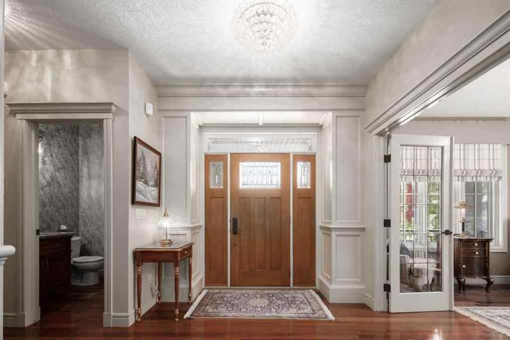 MLS® A2234019 - 10 Spring Valley Place SW in Springbank Hill Calgary, Residential